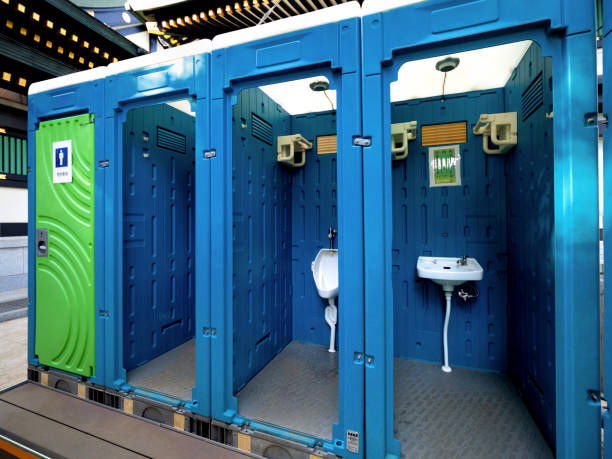 Best Portable restroom trailer rental  in Morton, IL